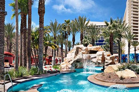 Harrah's resort san diego - Get in relaxation mode. Leave your cares at the door and let the relaxation experts at The Spa at Harrah’s help you find your Funner state of mind. Follow your inner zen by calling 760-751-7709 or clicking the link below to book an appointment. Book Now. 